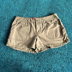 Vintage Y2K  Mossimo Army Green Shorts  Size 7